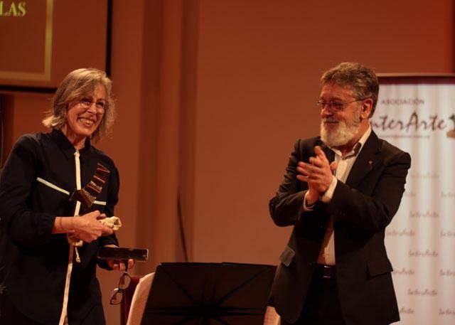 Andrea Davidovics y JP Saravi. 2 JPG